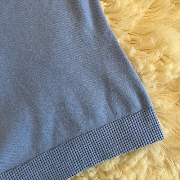 Sleeveless Top - Picture 4 of 4